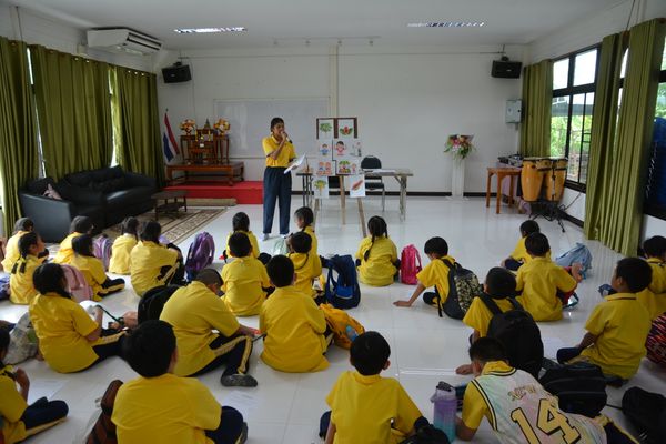 โรงเรียนปรีชานุศาสน์